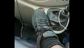 Teen Deja cums all over car as bf plays with her little pussy